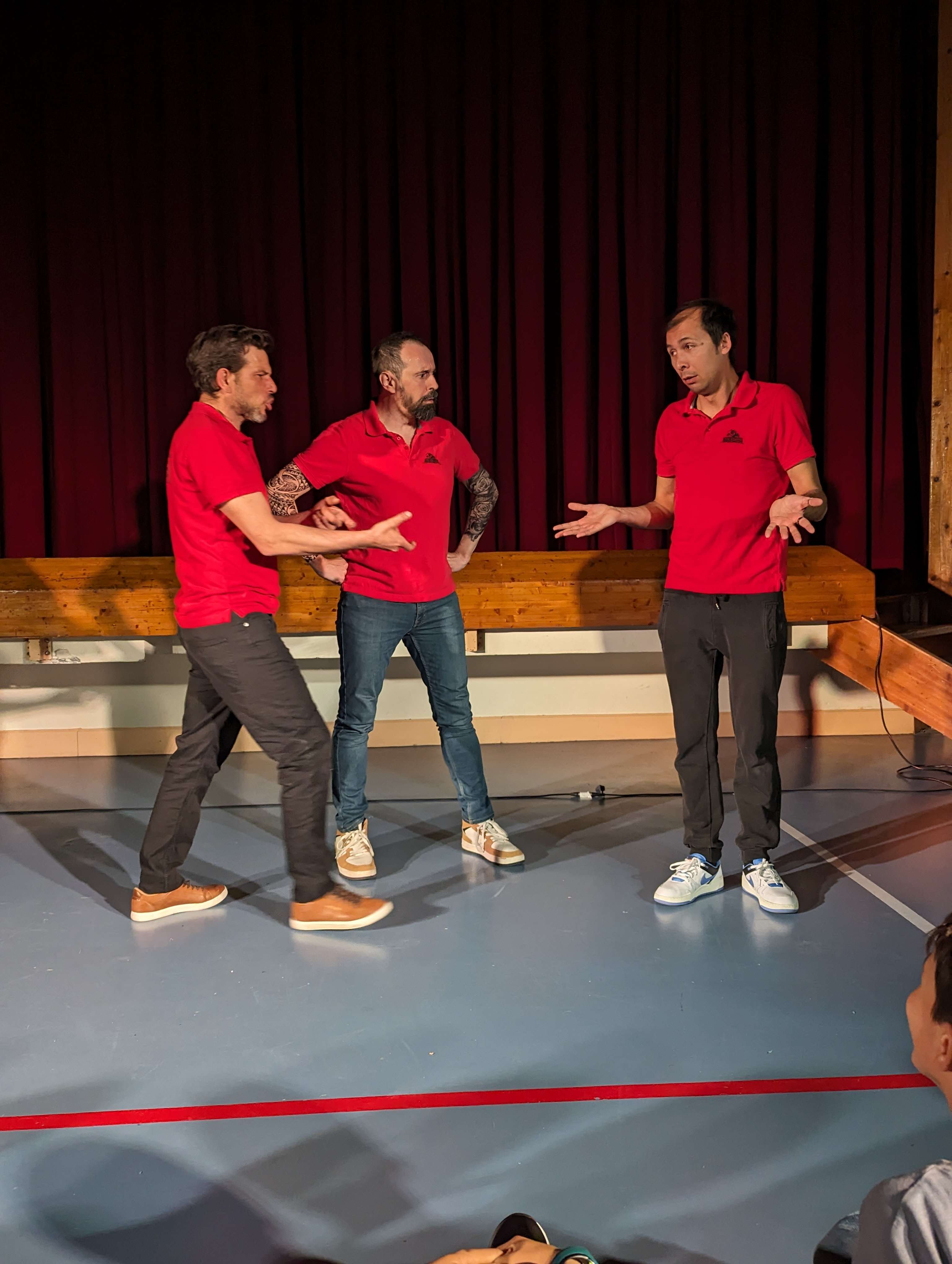 Public est impro à Connaux